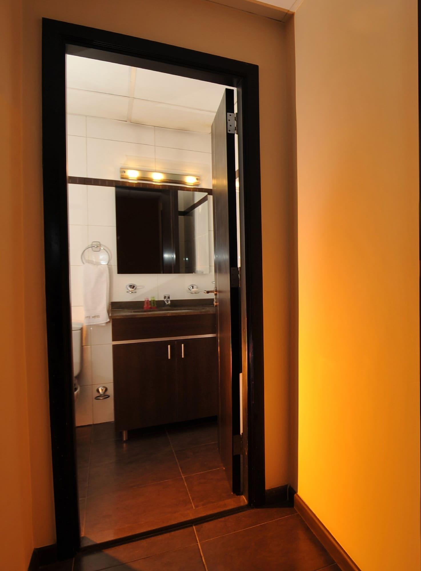 Suite Hotel Chrome - ביירות מראה חיצוני תמונה