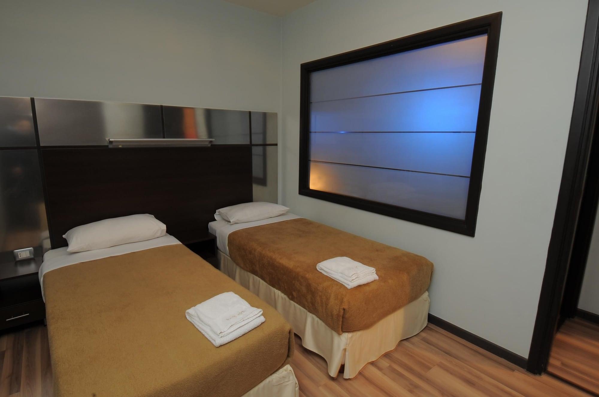 Suite Hotel Chrome - ביירות מראה חיצוני תמונה